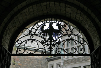 Eingang zum Stadtarchiv, Aachen, Fischmarkt