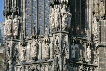 Aachener Dom, Blick vom Münsterplatz