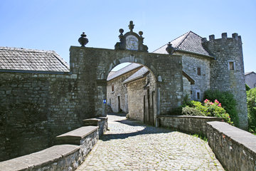 Burg Raeren in Raeren, Belgien
