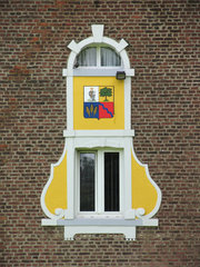 Fenster an einem Haus bei Lemiers