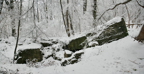 Gesprengte Bunker im Wurmtal bei Würselen-Pley