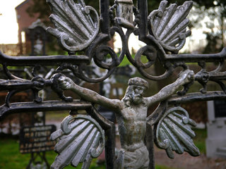 Grabkreuz bei der Kirche St. Remigius in Slenaken NL