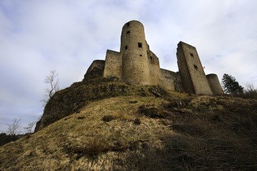 Ruine der Burg Schönecken 