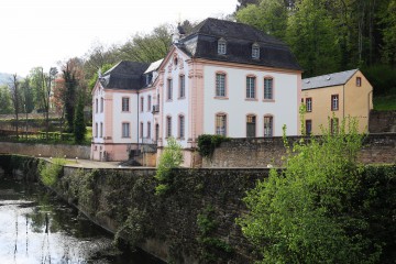 Schloss Weilerbach bei Bollendorf