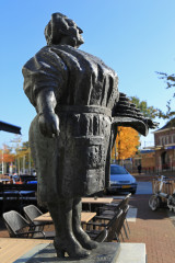 Statue von Antje van de Statie in Weert