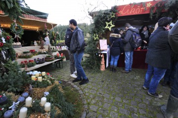 Weihnachtsmarkt in Reifferscheid, Gemeinde Hellenthal