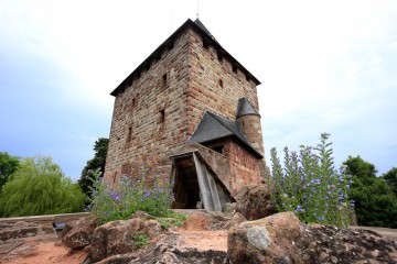 Wohnturm der Burg Nideggen