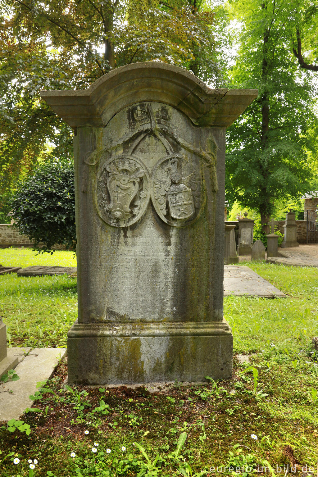 Detailansicht von Auf dem Kupfermeisterfriedhof von Stolberg