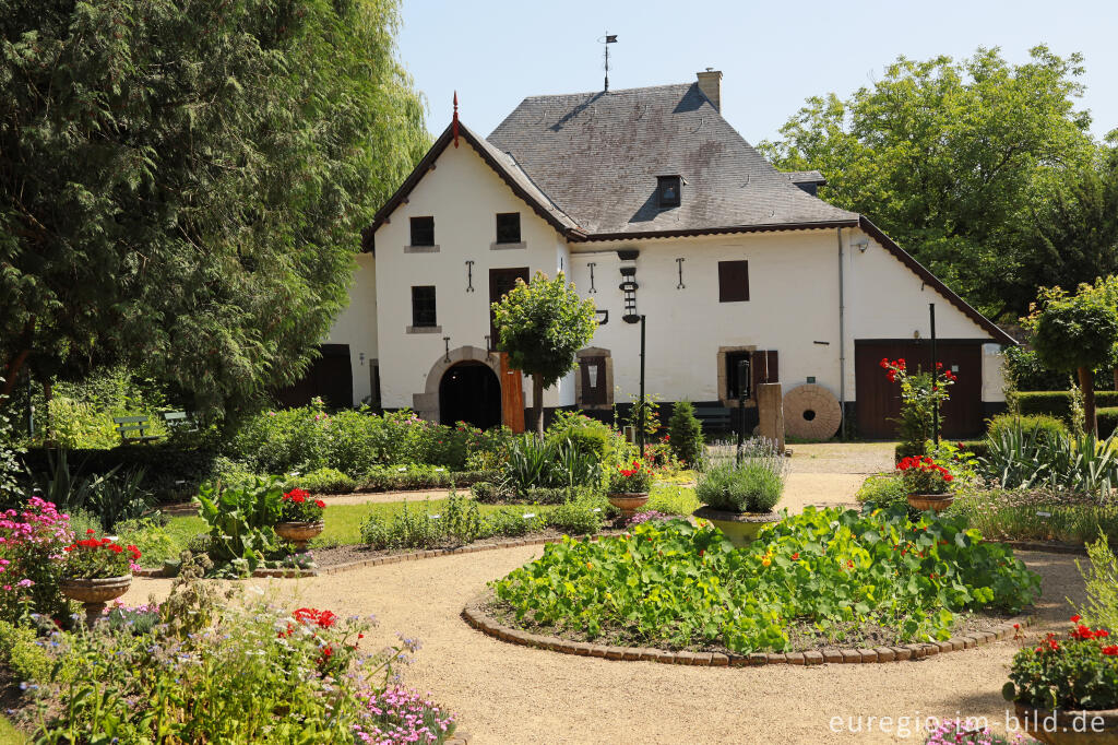 Die Schaloensmühle im Schlossgarten Oud-Valkenburg
