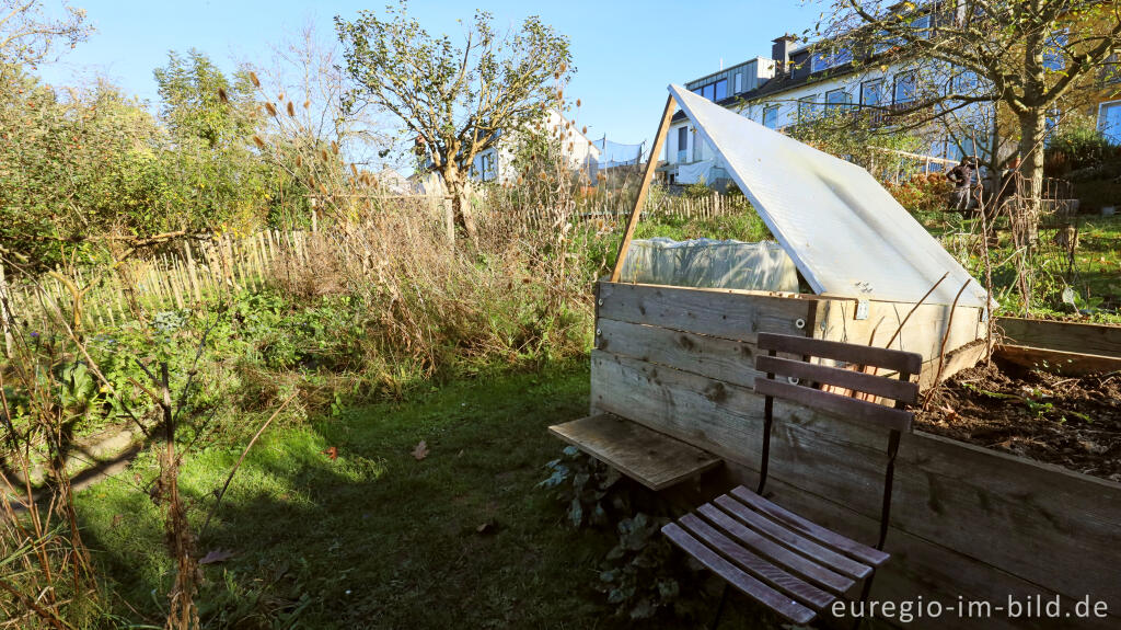 Detailansicht von Im Garten von Detlef Röper, Aachen