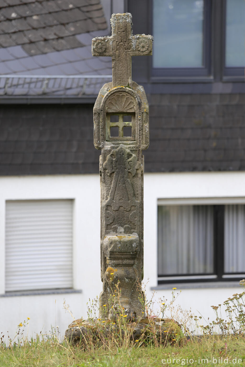 Detailansicht von Pestkreuz von Neuerburg