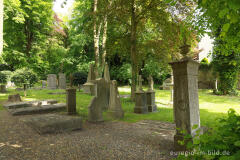 Auf dem Kupfermeisterfriedhof von Stolberg
