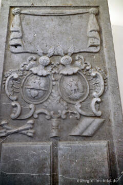 Grabplatte in der Finkenbergkirche, Stolberg (Rhld)